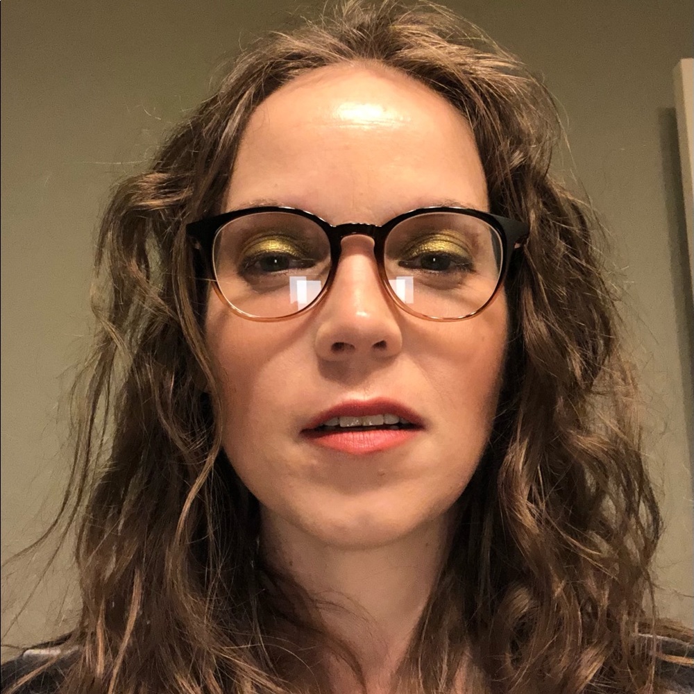 Meet your Posher, Sara